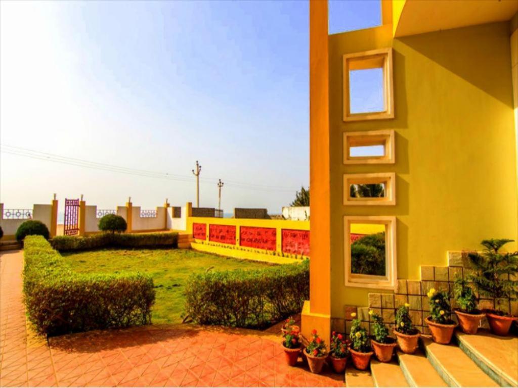 Golden Dust Hotel Puri Luaran gambar